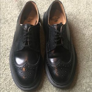 Dr Martens - Kelvin II Leather Brogue Shoes - W8